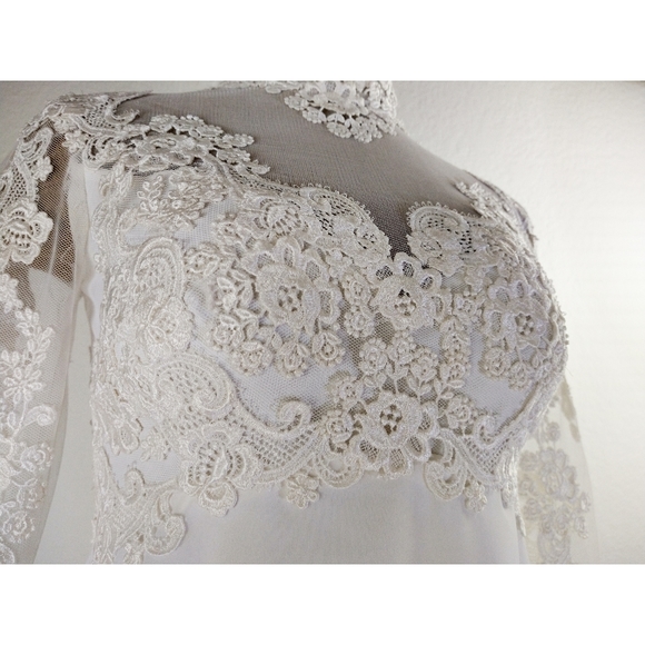 Vintage Lace Embroidered High Collar A-Line Chiffon Victorian Wedding Dress - Picture 6 of 14